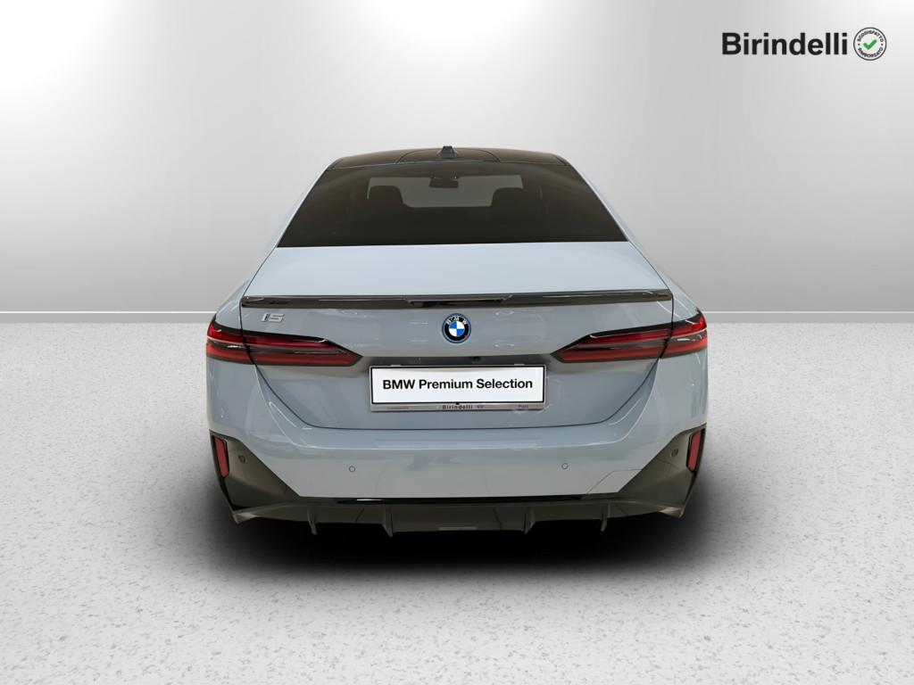 BMW i5 M60 auto