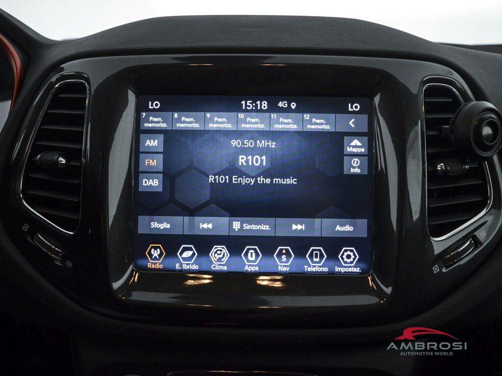 Jeep Compass 1.3 turbo t4 phev Trailhawk 4xe at6
