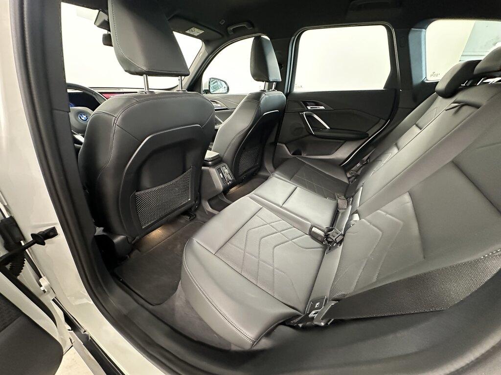 BMW iX1 edrive 20 X-Line