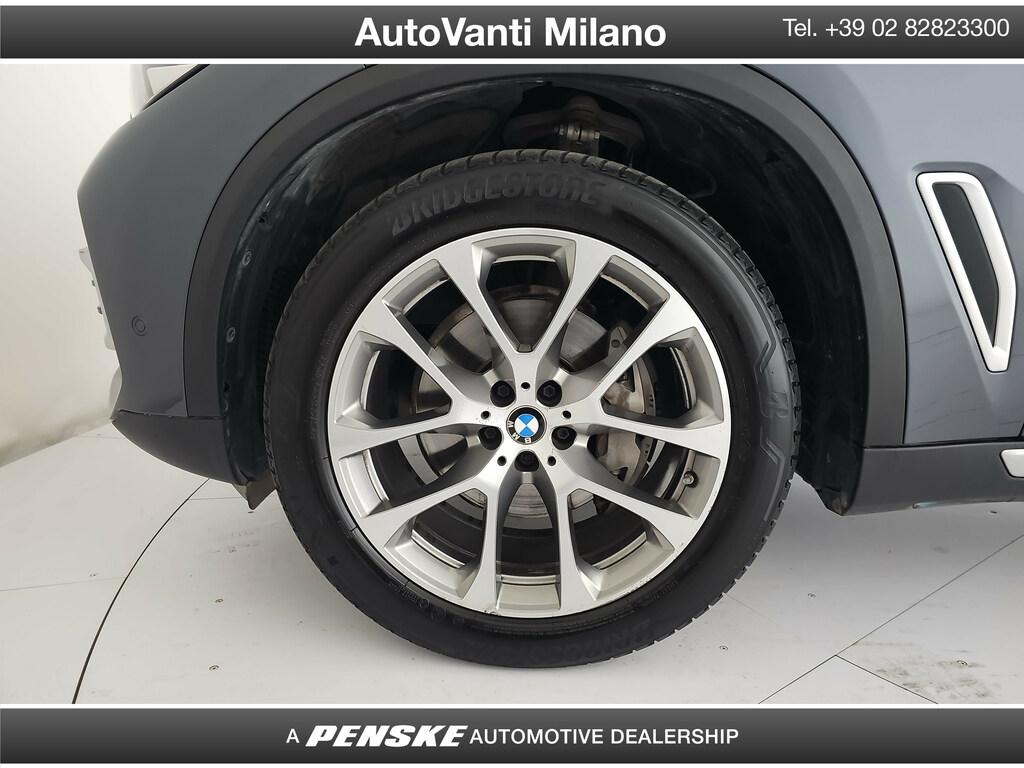 BMW X5 xdrive30d mhev 48V xLine auto