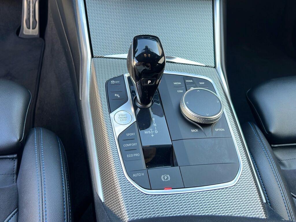 BMW Serie 3 330d Touring mhev 48V xdrive Msport auto