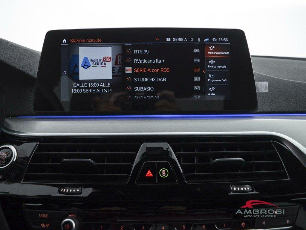 BMW Serie 5 520d xdrive Msport auto