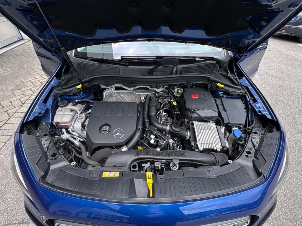 Mercedes GLA 180 Progressive Advanced Plus auto