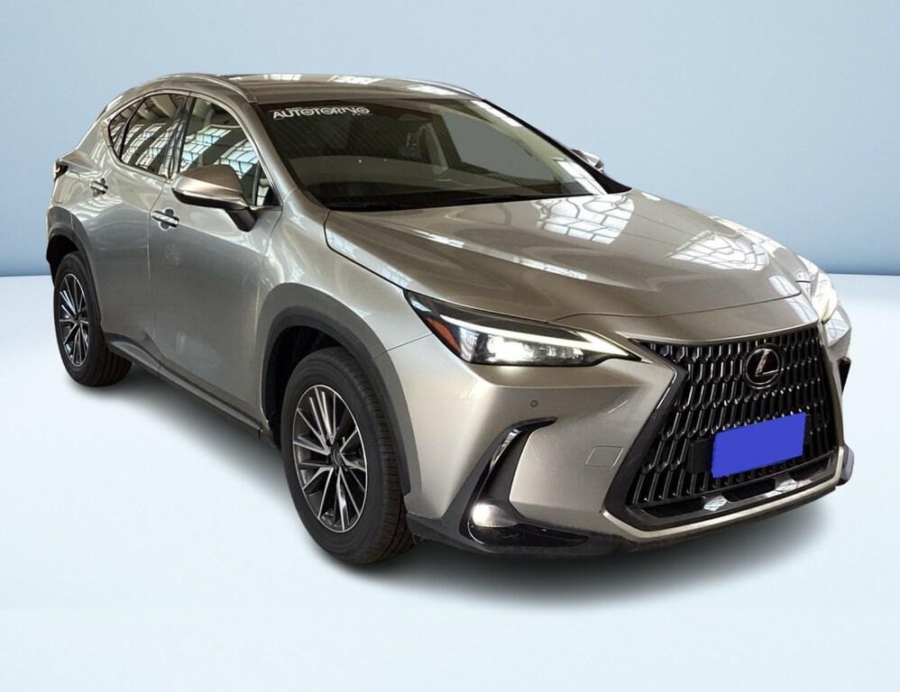 Lexus NX 2.5 plug-in Premium 4wd e-cvt