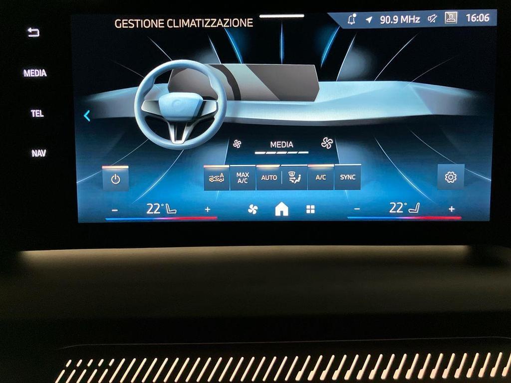 BMW Serie 1 120d 48V MSport Design auto