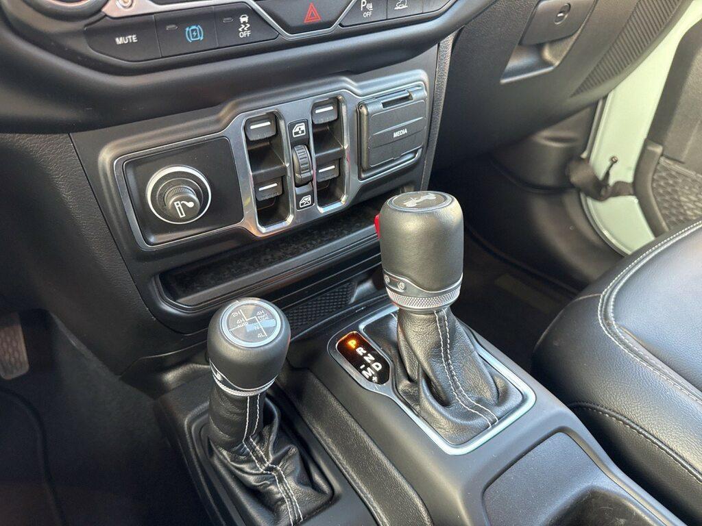 Jeep Wrangler Wrangler Unlimited 2.0 atx phev Sahara 4xe auto