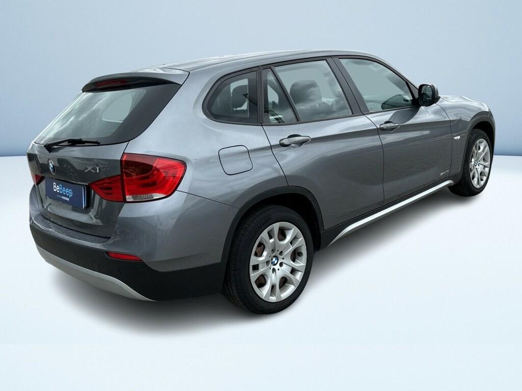 BMW X1 sdrive18i Attiva