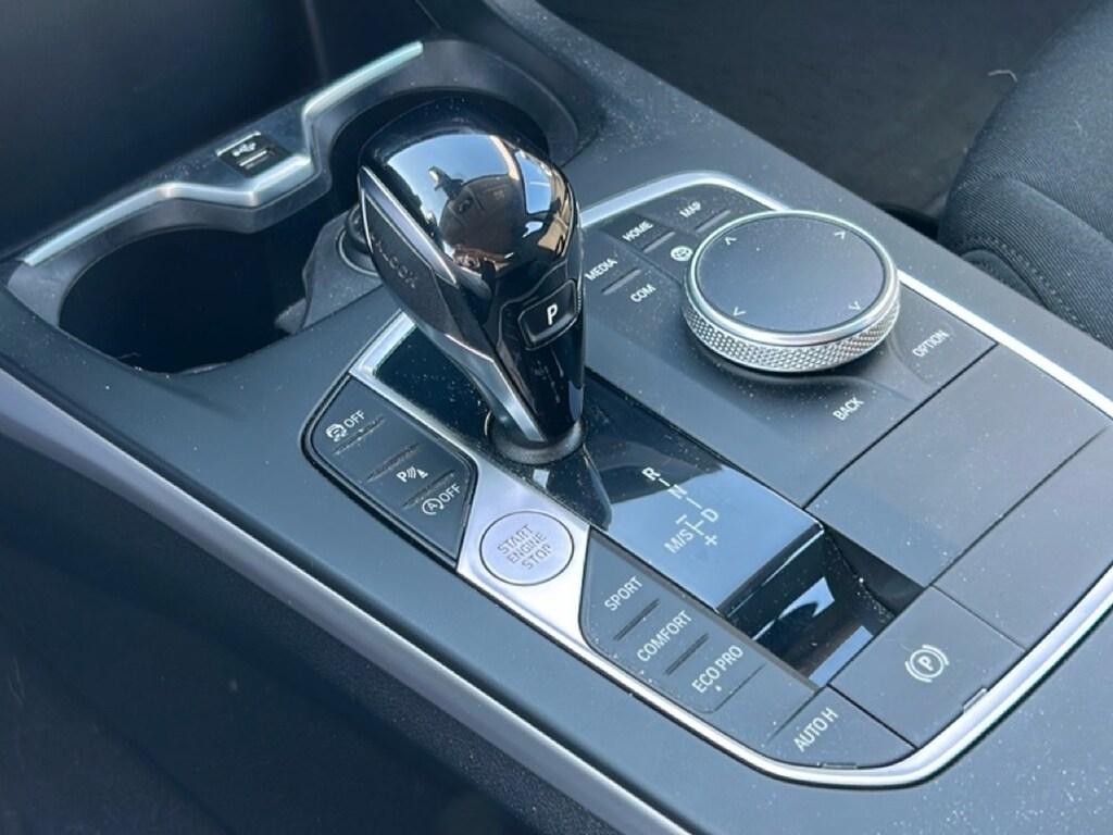 BMW Serie 1 118i Business Advantage 136cv auto