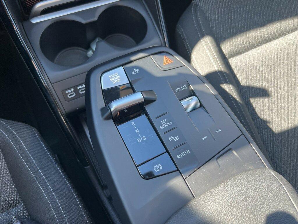 BMW X1 xdrive23i mhev 48V X-Line auto