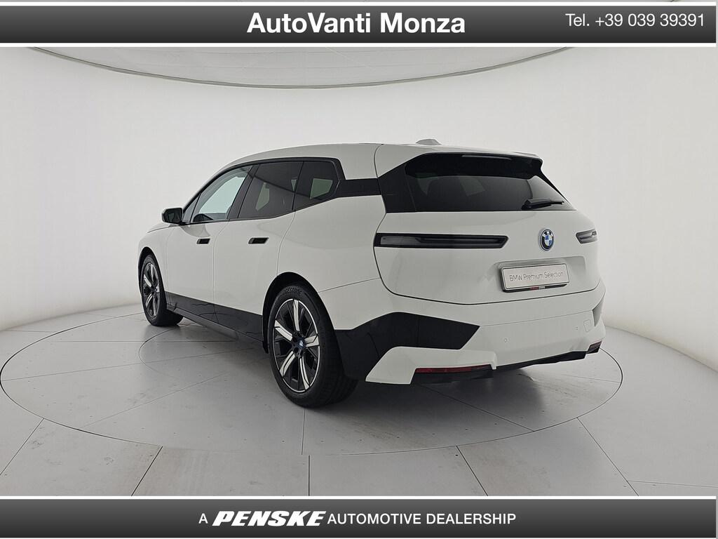 BMW iX xdrive40
