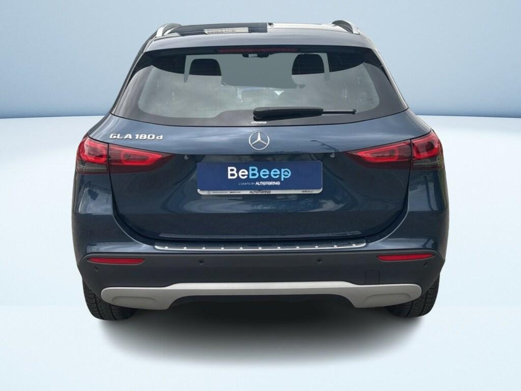 Mercedes GLA 180 d Sport auto