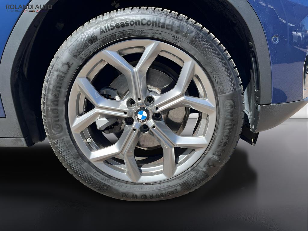 BMW X3 sdrive18d mhev 48V auto
