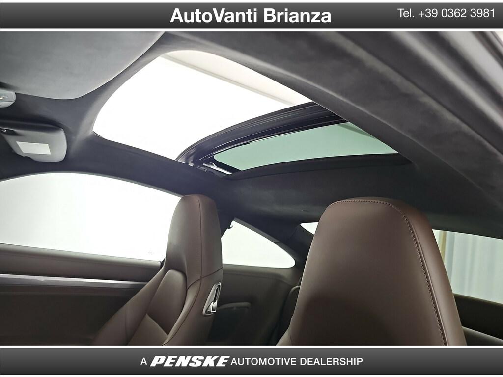 Porsche 911 Coupe 3.0 Carrera 4 auto