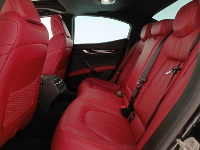 Maserati Ghibli 2.0 hybrid Gransport 330cv auto