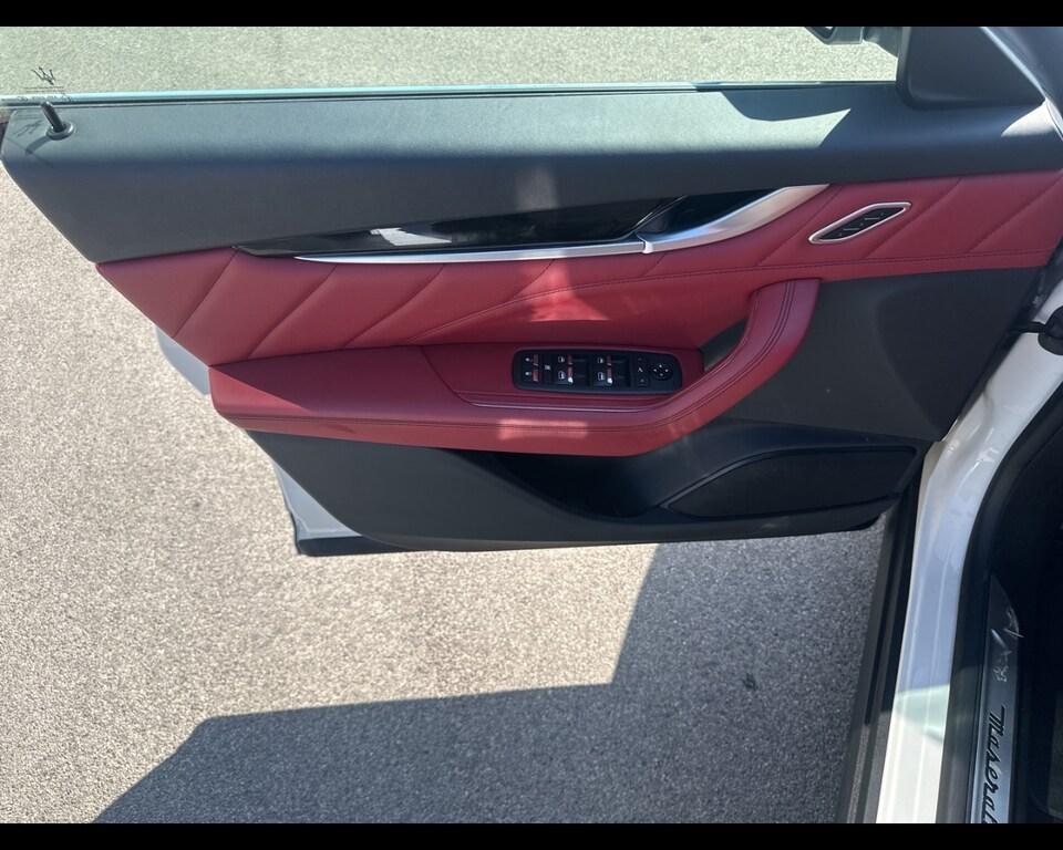 Maserati Levante 2.0 mhev GT 330cv auto