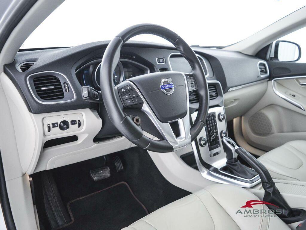 Volvo V40 Cross Country 2.0 D2 Ocean Race geartronic