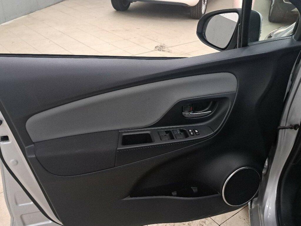 Toyota Yaris 1.5 hybrid Active 5p my16