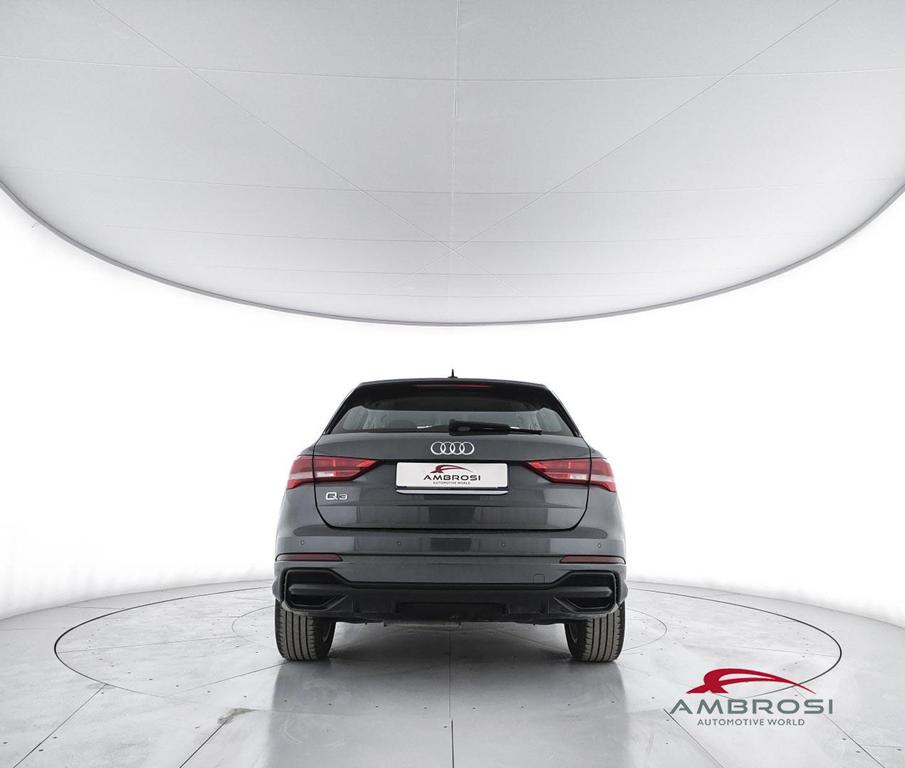 Audi Q3 35 2.0 tdi S Line Edition s-tronic