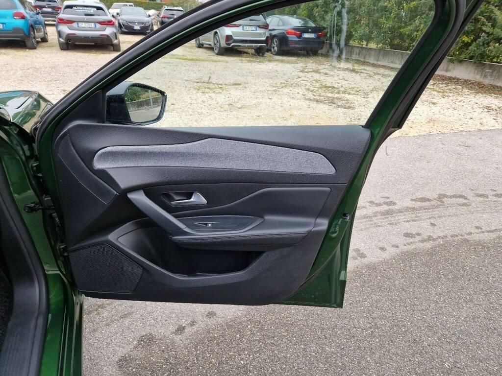 Peugeot 308 1.2 puretech t. Allure Pack s&s 130cv