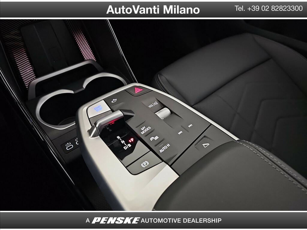 BMW iX1 edrive 20 X-Line