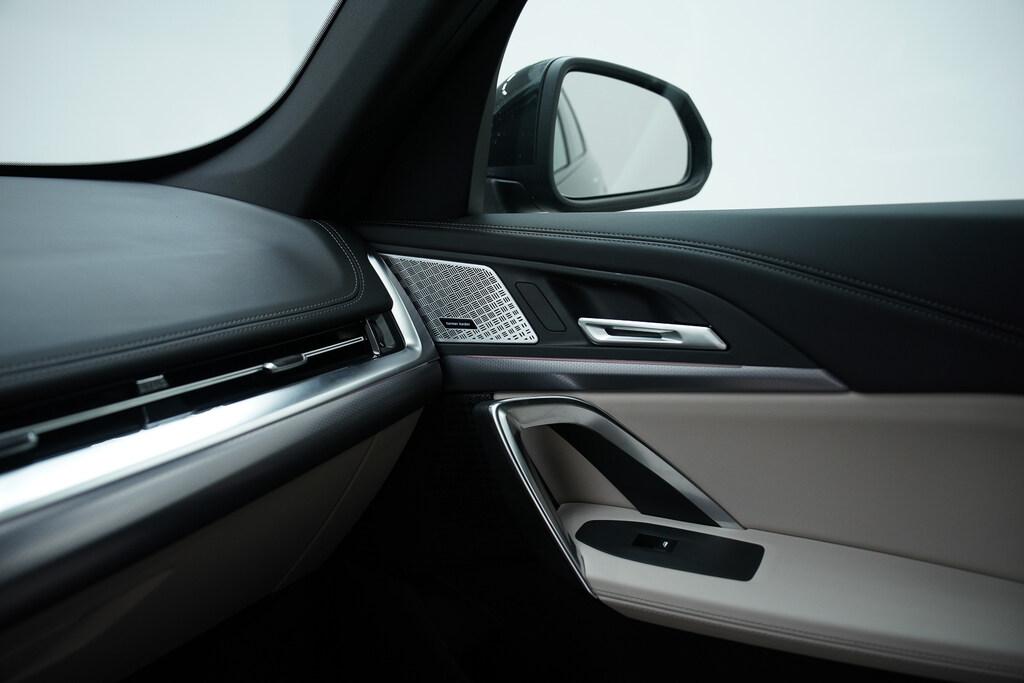 BMW X1 xdrive20d mhev 48V auto