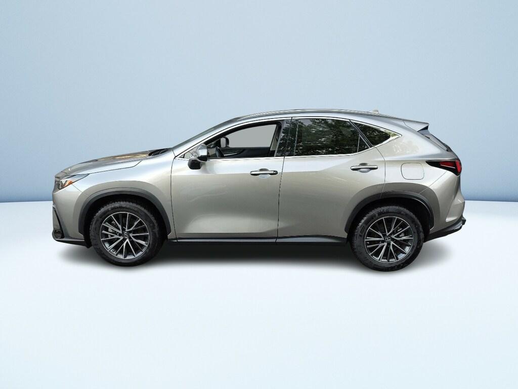 Lexus NX 2.5 plug-in Premium 4wd e-cvt