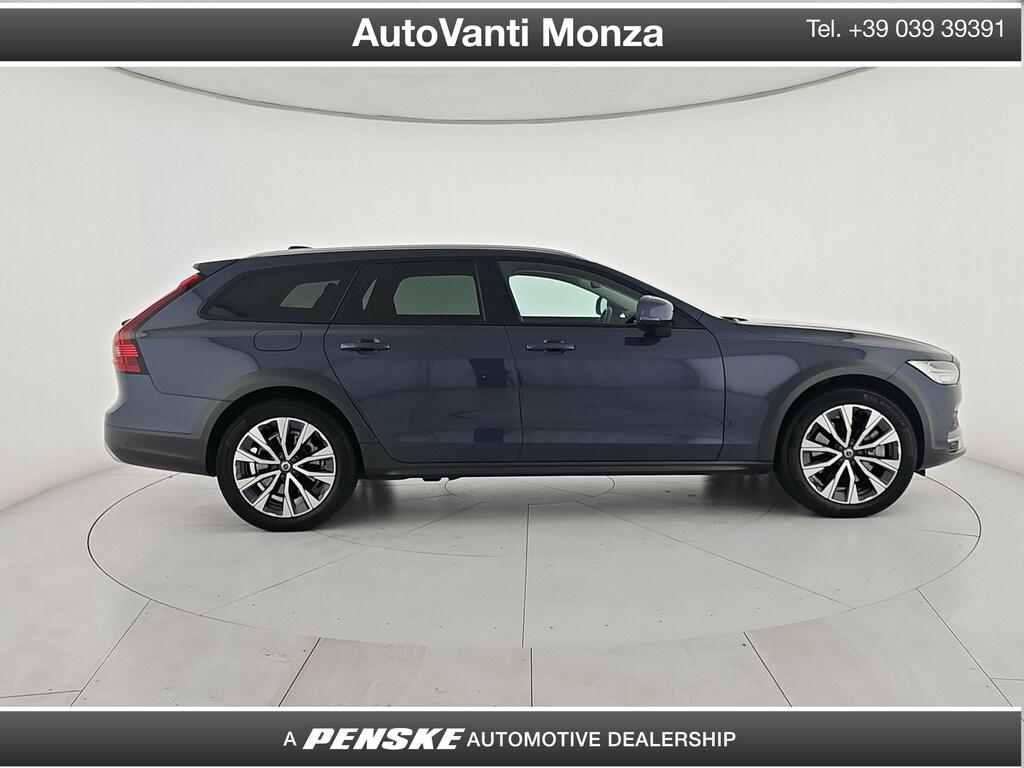Volvo V90 Cross Country 2.0 b4 Plus awd auto