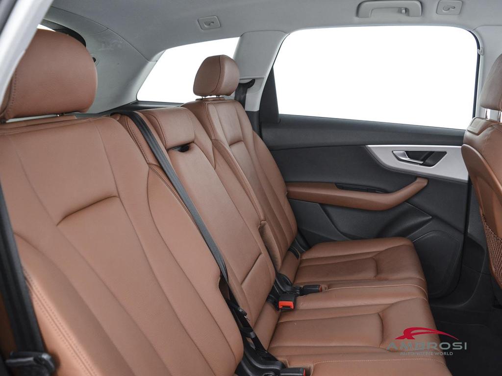Audi Q7 45 3.0 tdi mhev Business quattro tiptronic
