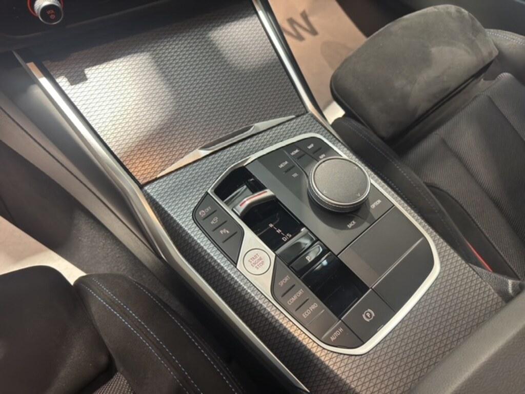 BMW Serie 3 320d Touring mhev 48V Msport xdrive auto