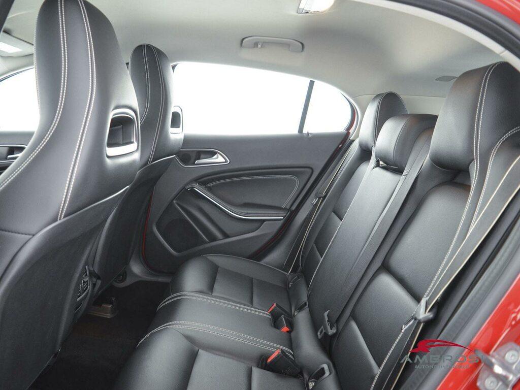 Mercedes GLA 200 Premium auto