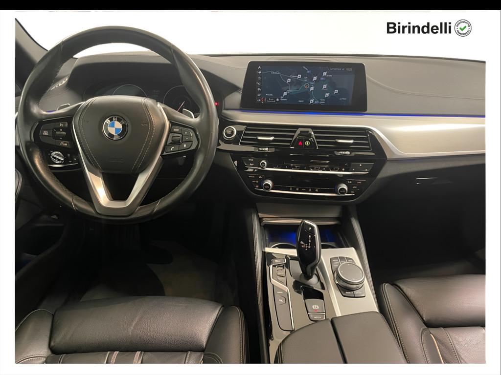 BMW Serie 5 530e Luxury auto