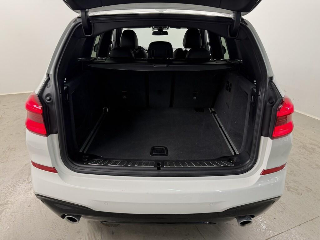 BMW X3 xdrive20d mhev 48V auto