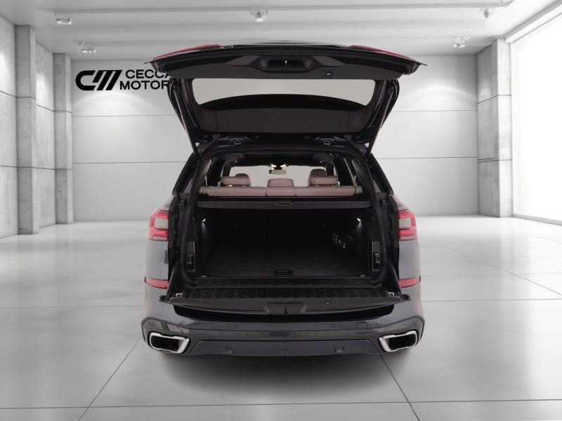 BMW X5 xdrive30d mhev 48V Msport auto