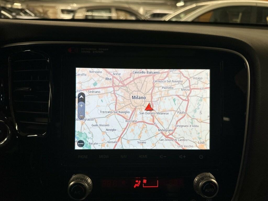 Mitsubishi Outlander phev 2.4 Diamond 4wd