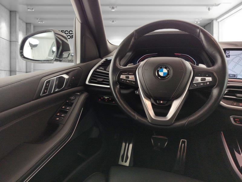 BMW X5 xdrive30d mhev 48V xLine auto
