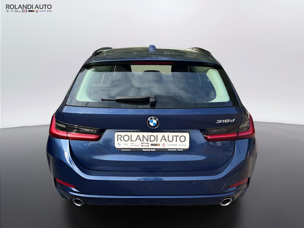 BMW Serie 3 318d Touring mhev 48V auto