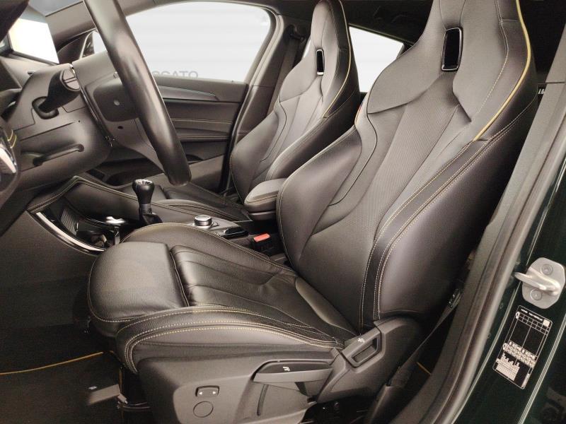 BMW X2 sdrive18d Goldplay Edition