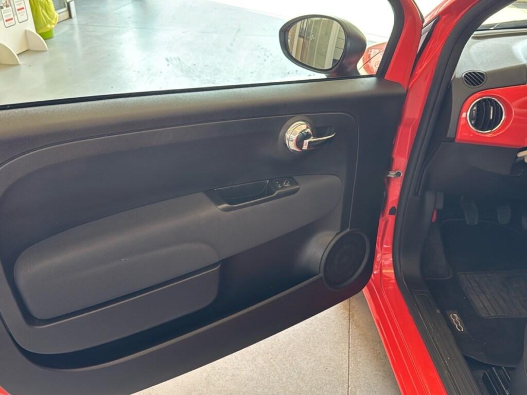 Fiat 500 1.0 hybrid 70cv