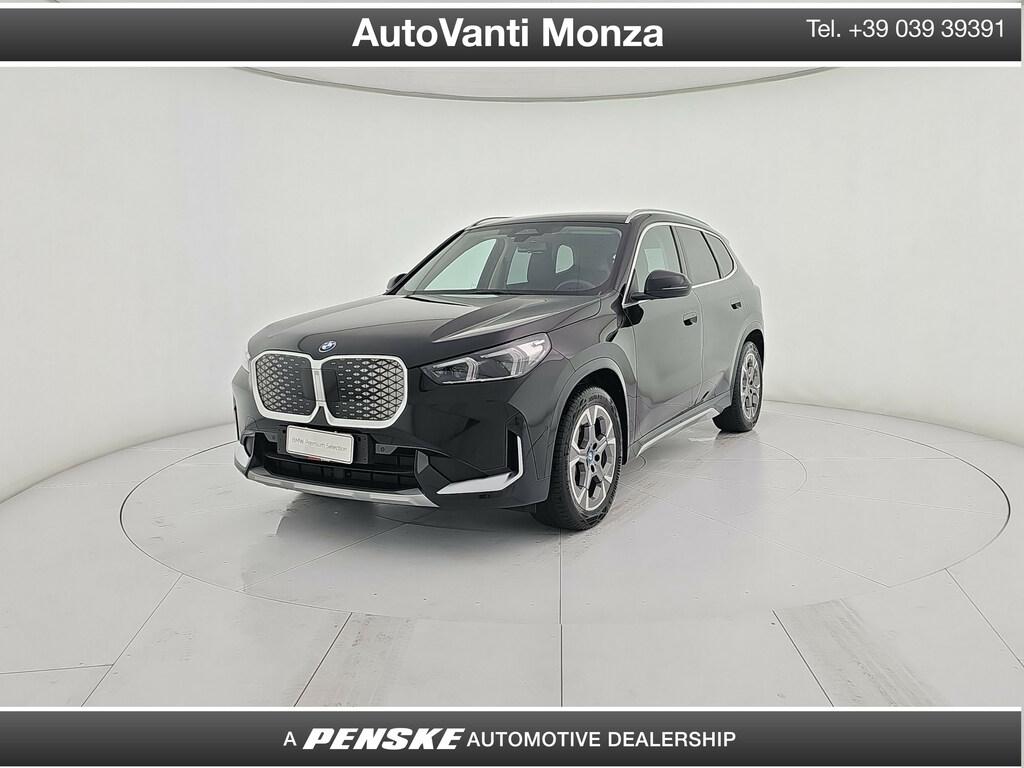BMW iX1 edrive 20 X-Line