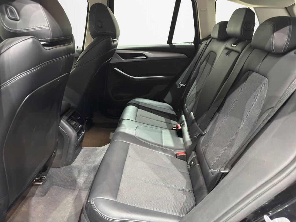 BMW X3 xdrive20d Business Advantage 190cv auto my19