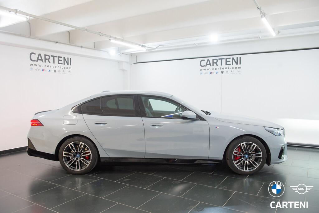 BMW i5 xdrive40 M Sport Pro