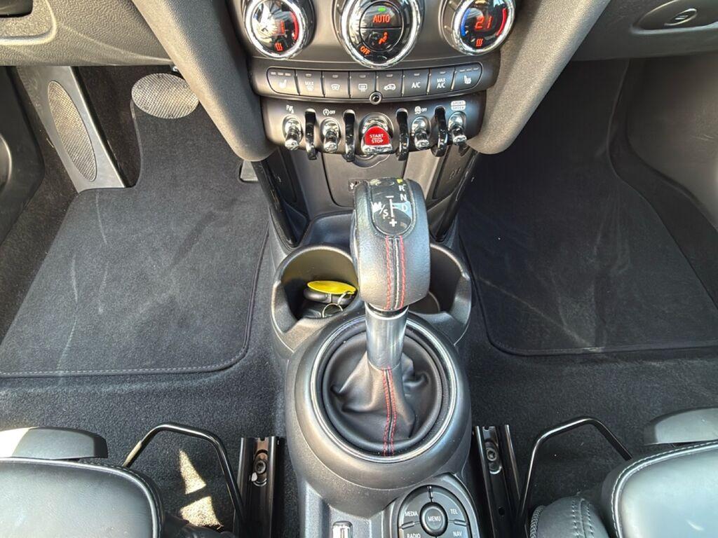Mini Cooper SD Cabrio 2.0 Cooper SD Hype Auto