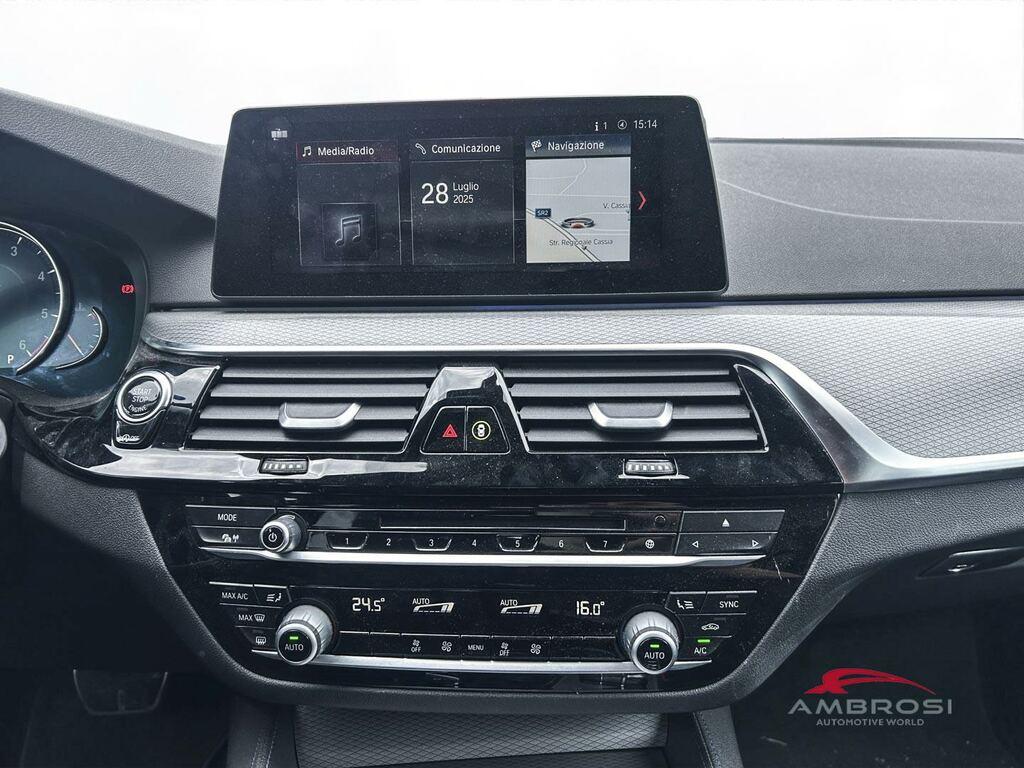 BMW Serie 5 520d xdrive Msport auto