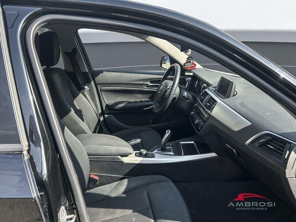 BMW Serie 1 118d Business 5p