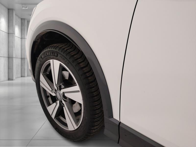 Audi Q2 30 1.6 tdi Business Design s-tronic