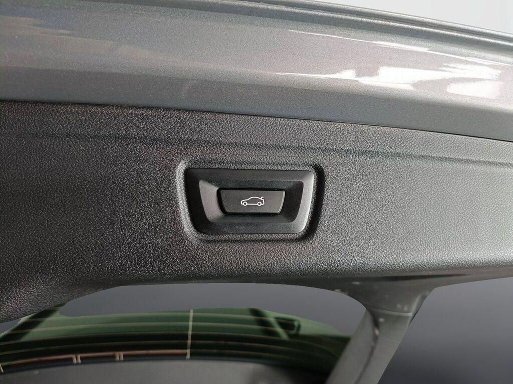 BMW Serie 3 320d Touring mhev 48V Msport xdrive auto