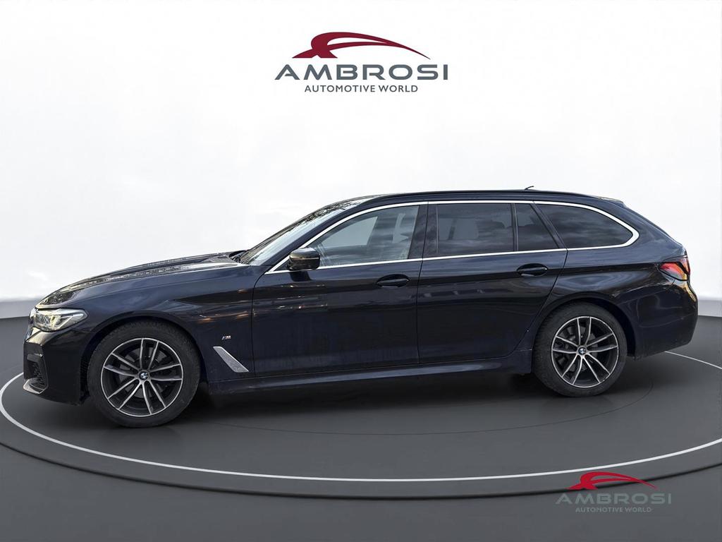 BMW Serie 5 520d Touring mhev 48V xdrive Msport auto