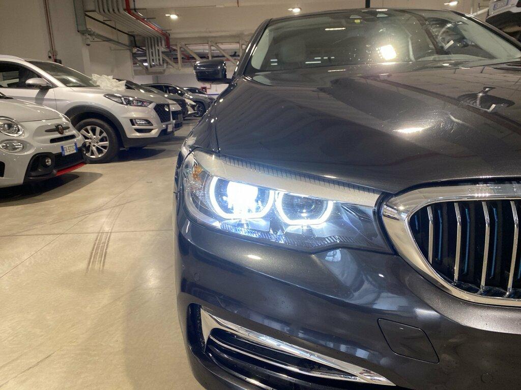 BMW Serie 5 530e Luxury auto