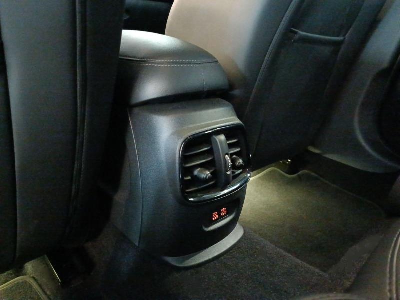Mini Cooper D Clubman 2.0 Cooper D Mayfair Edition auto