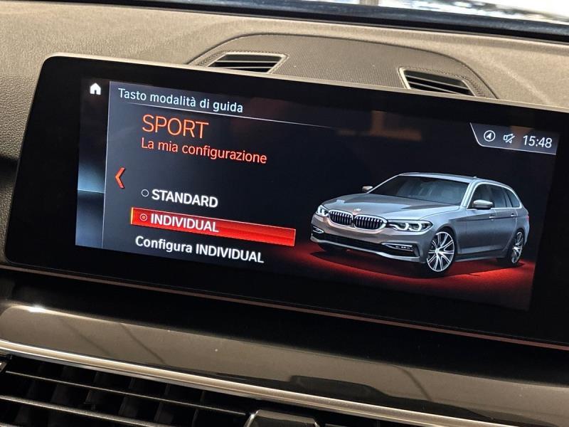 BMW Serie 5 520d Touring Luxury auto